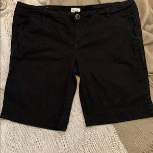 NWOT BKE Serena black Bermuda shorts